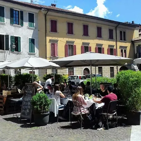 Apartment Piazza Mazzini Lake Como